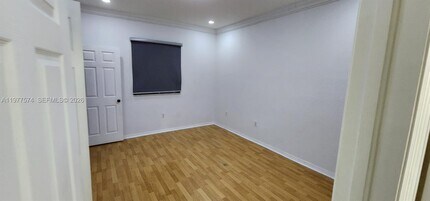 6900 NW 179th St in Hialeah, FL - Building Photo - Building Photo