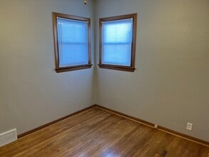 922 S 26th St in Fort Dodge, IA - Foto de edificio - Building Photo