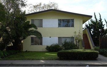 518 19th Ave in San Mateo, CA - Building Photo - Building Photo