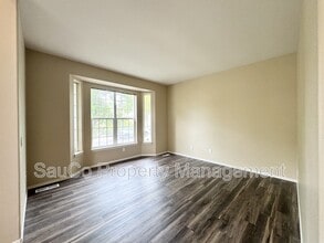 15154 NW Decatur Way in Portland, OR - Building Photo - Building Photo