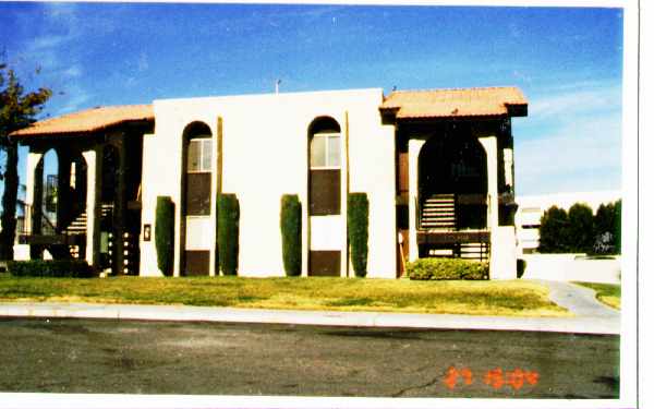 4768 Sand Creek Ave in Las Vegas, NV - Building Photo - Building Photo