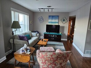 4333 Maryland Ave, Unit APT C in St. Louis, MO - Foto de edificio - Building Photo