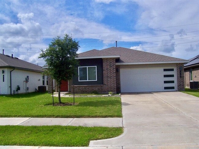 property at 819 Teal Moon Dr