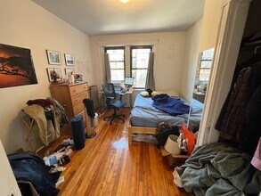 1345 Commonwealth Ave, Unit 2 in Boston, MA - Building Photo - Building Photo