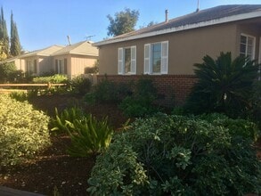 14656 Morrison St in Sherman Oaks, CA - Building Photo - Building Photo