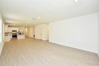 25473 Cilantro Dr in Magnolia, TX - Building Photo - Building Photo