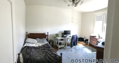 1638 Commonwealth Ave in Boston, MA - Building Photo - Building Photo