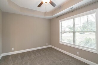 180 Dundee Dr in Clarksville, TN - Building Photo - Building Photo