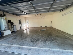 6170 Weiland Rd in Weatherford, TX - Building Photo - Building Photo