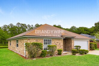 1725 Secretariat Ln N in Jacksonville, FL - Building Photo - Building Photo