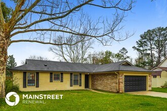 1677 Farm Way in Middleburg, FL - Building Photo - Building Photo