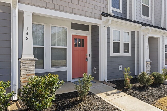 548 Ml Pk Wy in Spartanburg, SC - Building Photo - Building Photo