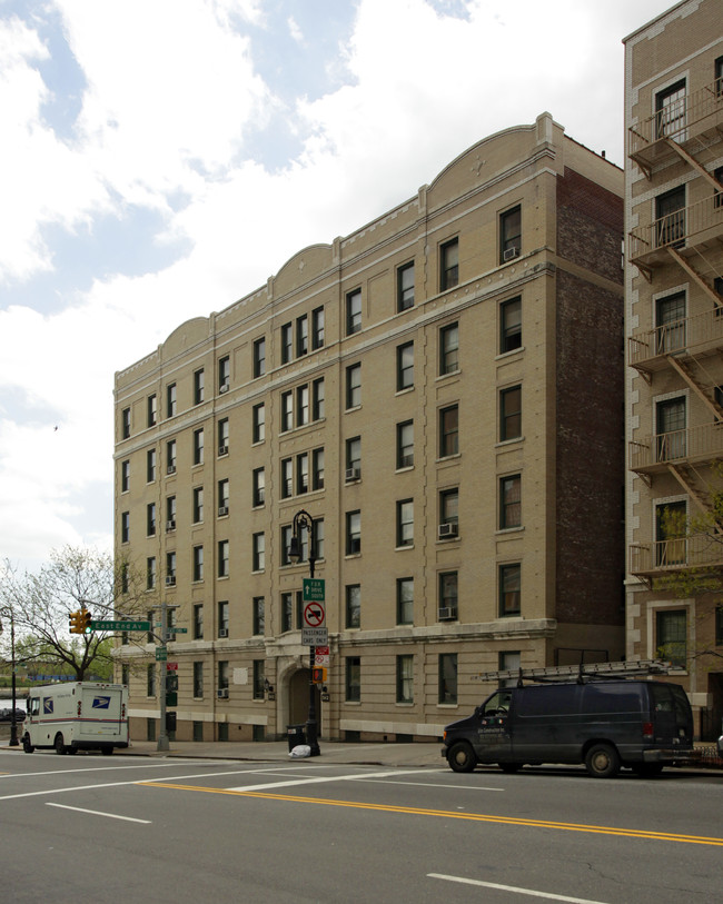 542 East 79th Street in New York, NY - Foto de edificio - Building Photo