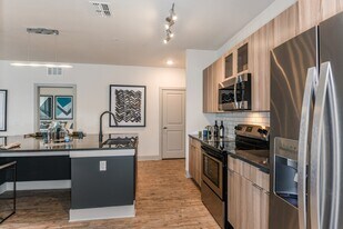 CODA Apartments in Orlando, FL - Building Photo