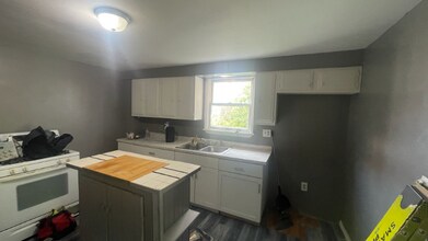 4476 2nd St in Bethel Park, PA - Building Photo - Building Photo