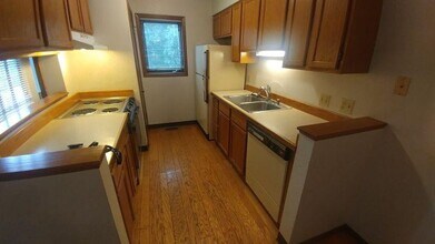 1310 Yellowstone Ave in Billings, MT - Building Photo - Building Photo