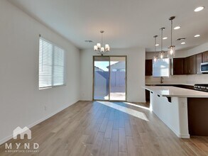 9967 W Whitton Ave in Avondale, AZ - Building Photo - Building Photo