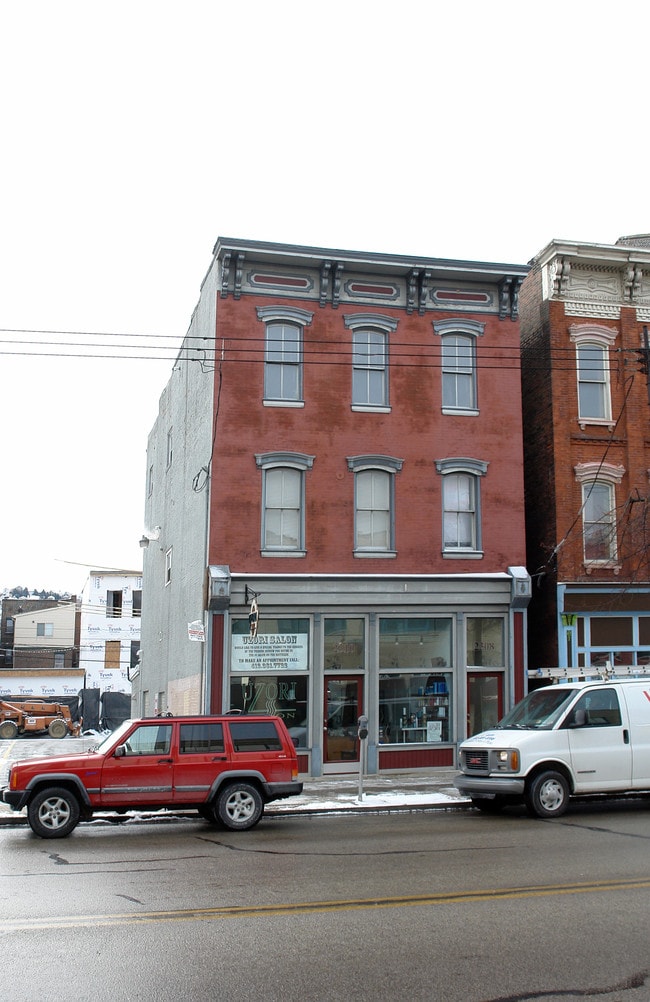 2308 E Carson St