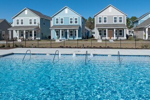 Hamlet Barclay West - Homes & Townhomes for Rent in Wilmington, NC - Building Photo