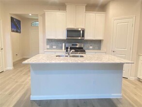 10218 Gray Barrel Dr in Krugerville, TX - Building Photo - Building Photo