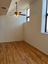 524 S Randolph St, Unit 2 Apartamentos