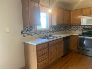 402 SE Orchid St in Ankeny, IA - Building Photo - Building Photo