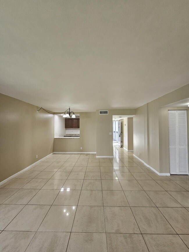 property at 1880 N Congress Ave
