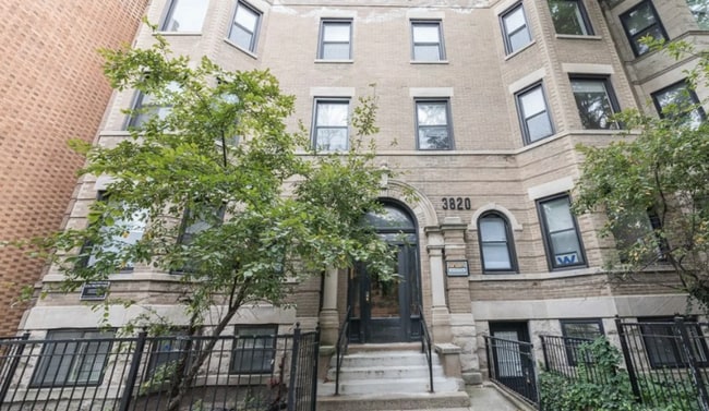 3820 N Sheffield Ave, Unit 1