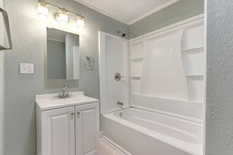 1511 Reynolds St in Savannah, GA - Building Photo - Building Photo