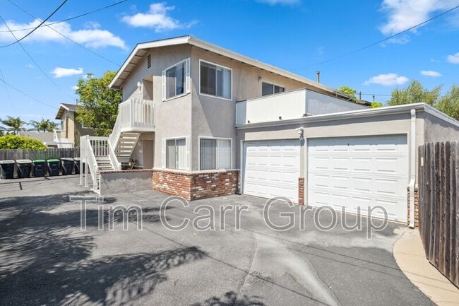 property at 375 Woodland Pl