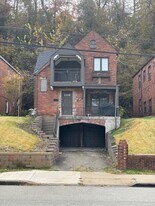 3809 Beechwood Blvd in Pittsburgh, PA - Building Photo