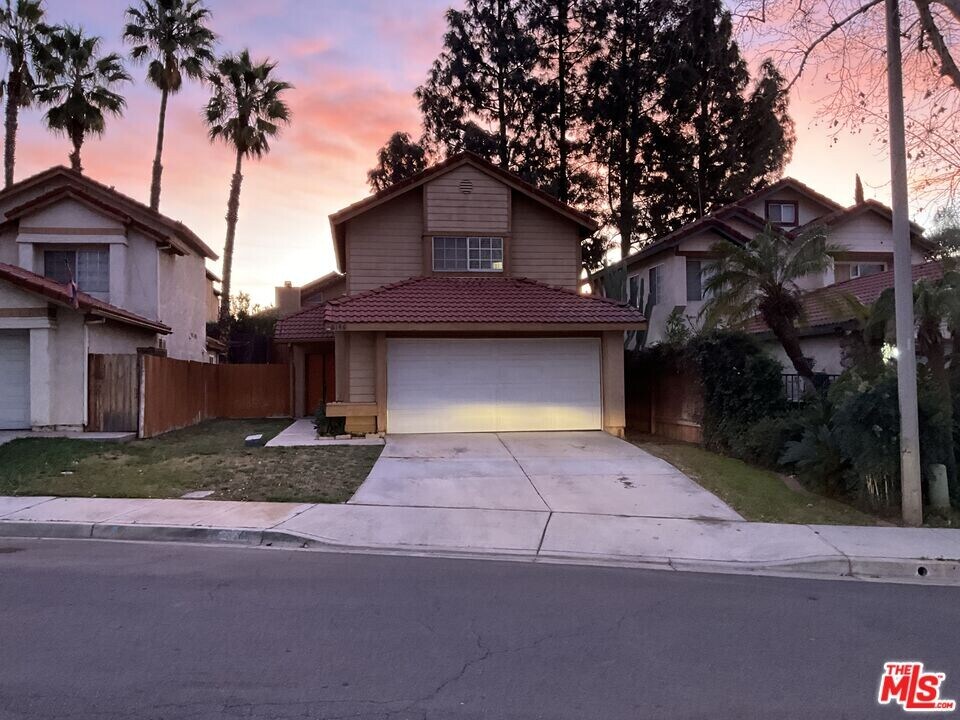 6146 Jennifer Ln in Riverside, CA - Building Photo