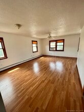 320 Garden St in Hartford, CT - Foto de edificio - Building Photo