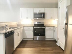 386 Goldenrod in Livingston, TX - Building Photo - Building Photo