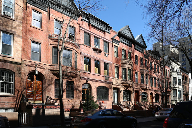 43 W 94th St in New York, NY - Foto de edificio - Building Photo