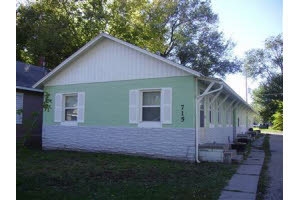 715 W 13th St in Junction City, KS - Building Photo