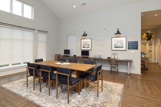 Shockley Terrace in Anderson, SC - Foto de edificio - Interior Photo