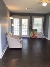 715 S Market St in Grapeland, TX - Building Photo - Building Photo