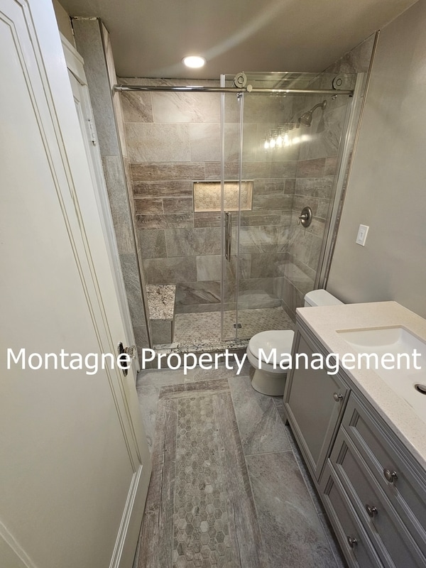 3375 W North Bend Rd in Cincinnati, OH - Building Photo - Building Photo