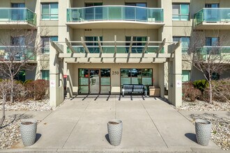 Auburn Towers in Cambridge, ON - Building Photo - Building Photo