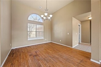 2305 SW 15th St in Bentonville, AR - Building Photo - Building Photo