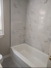 6021 Grandville Ave in Detroit, MI - Building Photo - Building Photo