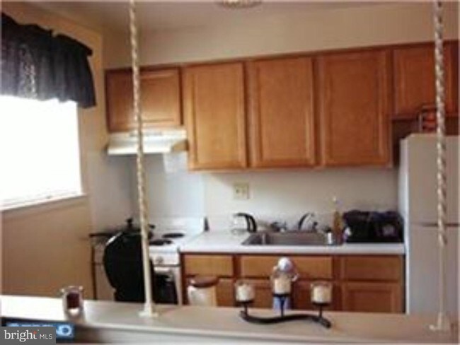 11 Huron Ave-Unit -UNIT 8 in Norwood, PA - Building Photo - Building Photo