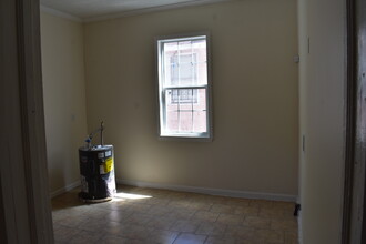 1215 S Hull St in Montgomery, AL - Building Photo - Interior Photo