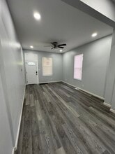 826 Sycamore St in Belleville, IL - Building Photo - Building Photo