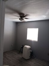 1400 W Business 83, Unit Val Verde in Donna, TX - Building Photo - Building Photo