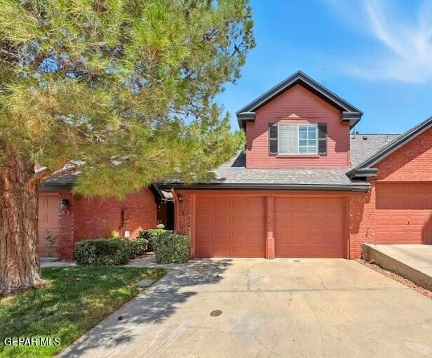 3 Stratford Hall Cir, Unit 230 in El Paso, TX - Building Photo