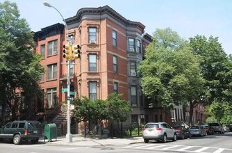 378 6th Ave in Brooklyn, NY - Building Photo - Building Photo