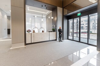 2Fifteen in Toronto, ON - Building Photo - Building Photo