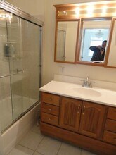 6 Lincoln Ave, Unit 1 in Somerville, MA - Building Photo - Building Photo